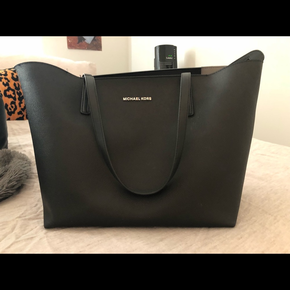 Michael Kors Tote
